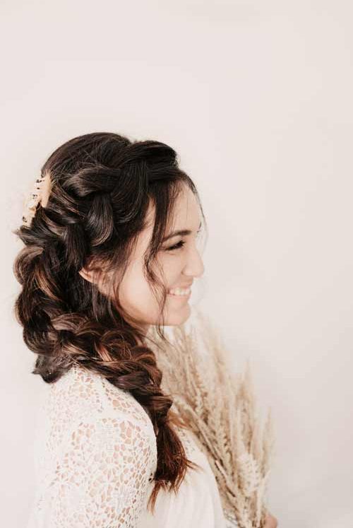 shooting-formation-coiffure-mariage Coiffure de mariage attachée bohème